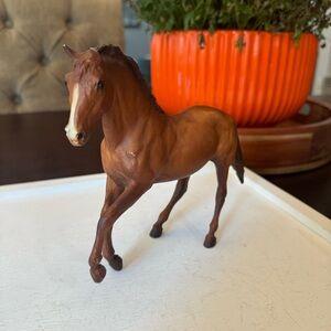 Vintage Breyer Chestnut Model Horse Cantering Ginger Mold Classic
